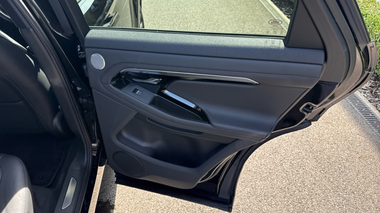 Land Rover Range Rover Evoque 1.5 P300e R-Dynamic HSE 5dr Auto Hatchback